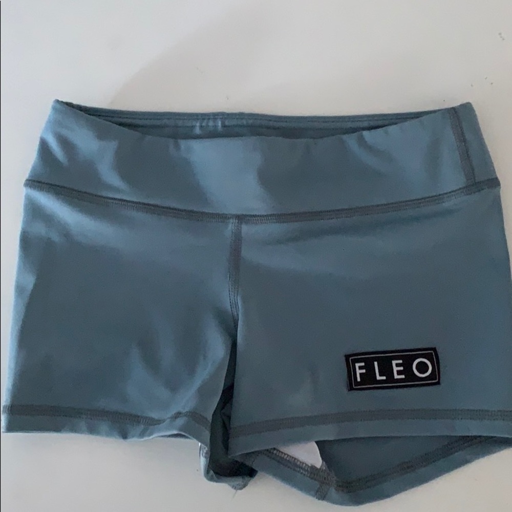 Fleo spandex shorts